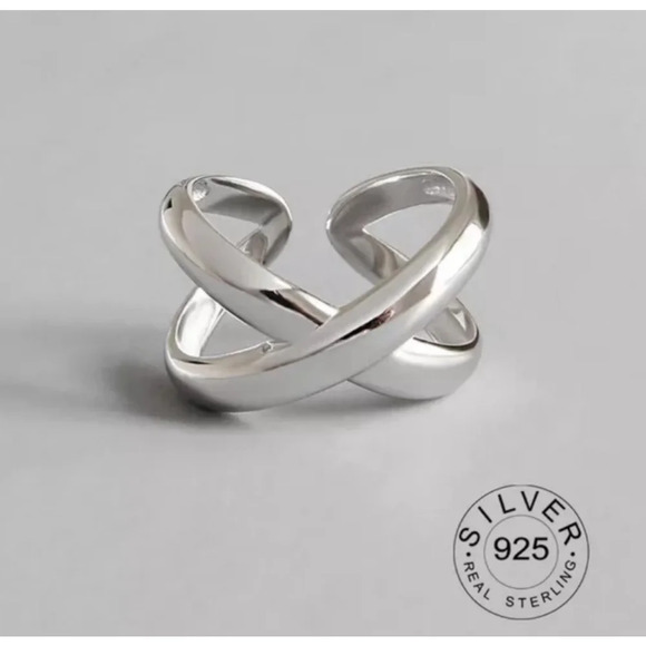 NEW Men’s‎ Unisex 925 Sterling Silver Cross Ring, Adjustable - Picture 1 of 9